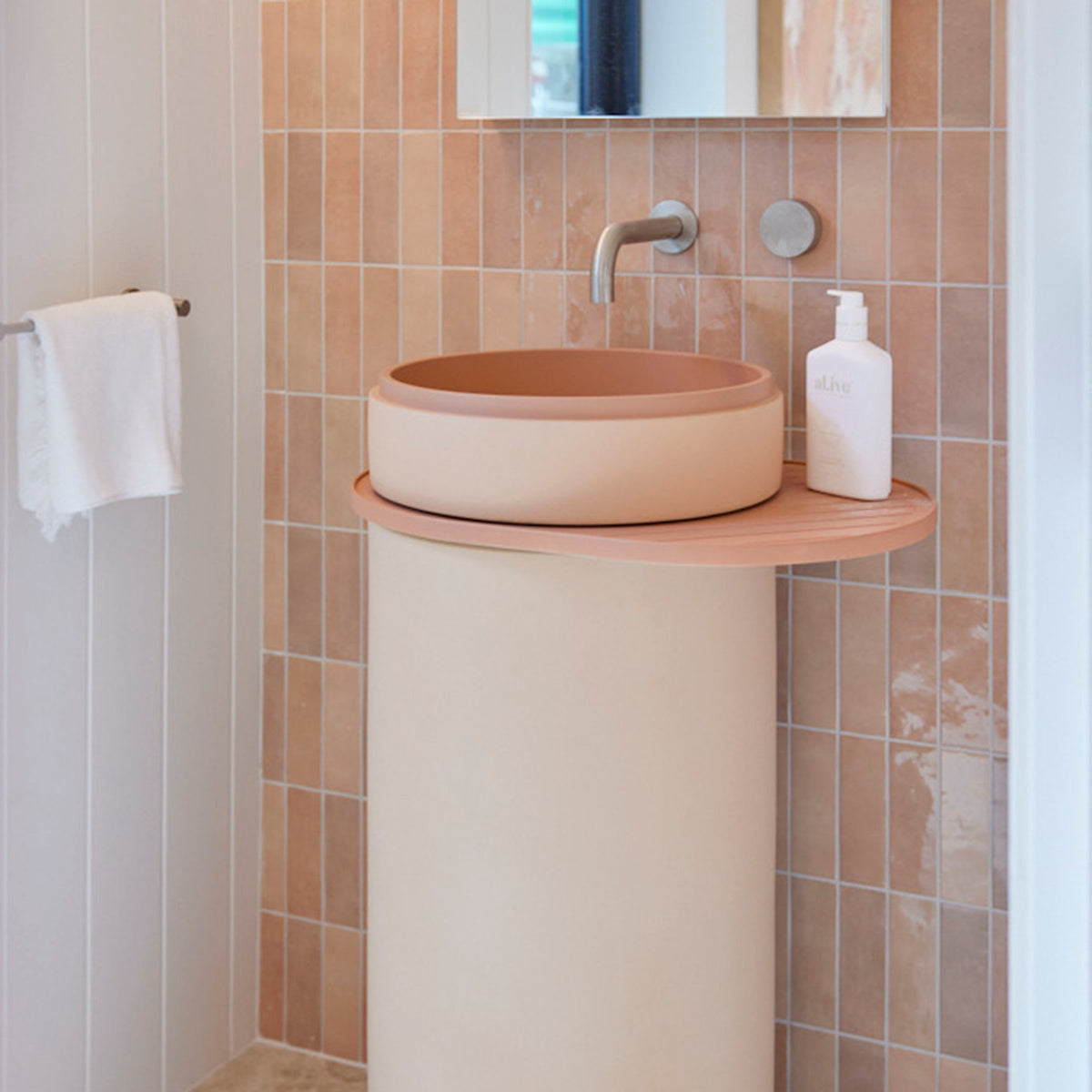 Stepp Circle Cylinder with Tray in Blush Pink – Powder room