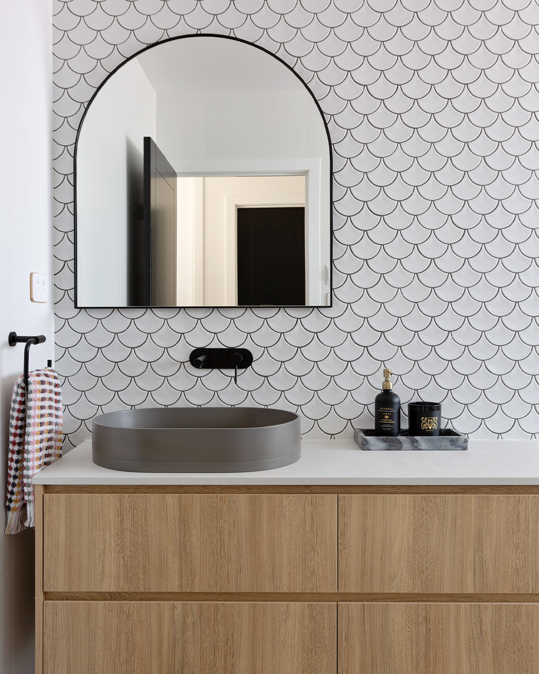 Pill Basin - Surface Mount in Mid Tone Grey | Nood Co