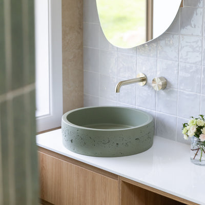 Hoop in Sage – Bathroom
